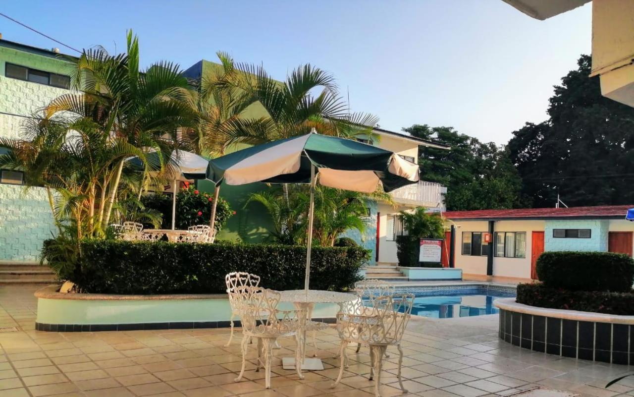 Hotel Del Lago Catemaco Exterior photo